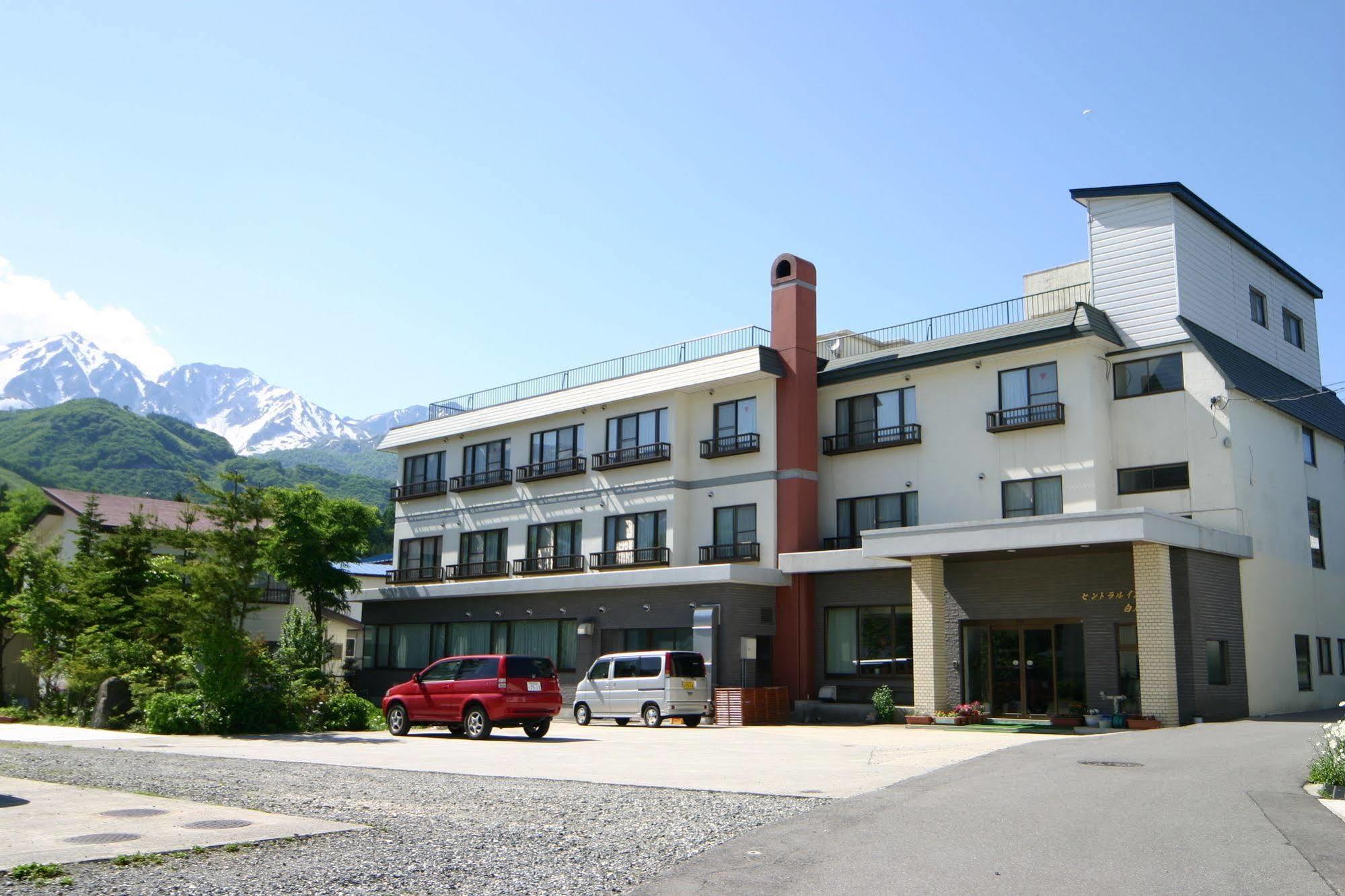 Central Inn Hakuba Exterior photo